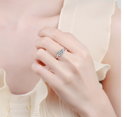 925 Sterling Silver Heart Moissanite Ring - Modernrush.us