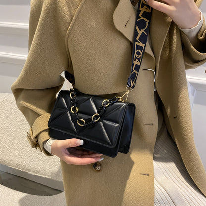 Fashionable Crossbody Diamond Chain Small Bag for Women - Modernrush.us
