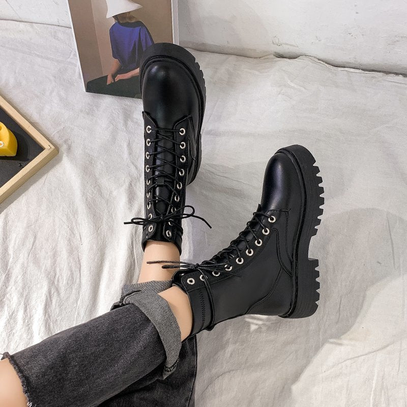 Women's Fashion Thick-Soled Martin Boots (Autumn/Winter)