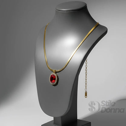 Collana con Ciondolo Ovale Rubino