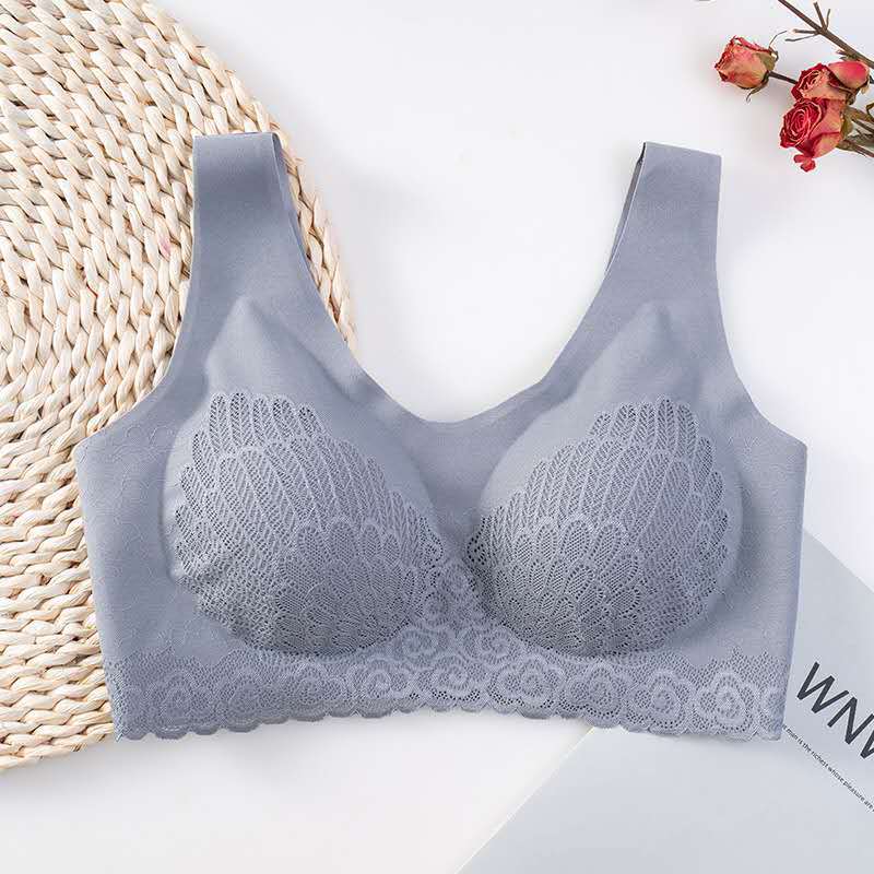 Plus Size Elegant Bra with Feather Embroidery & Lace Trim