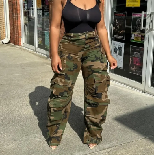Women's High-Waisted Wide-Leg Camo Cargo Pants / Pantaloni Cargo Donna Vita Alta Gamba Larga Mimetici